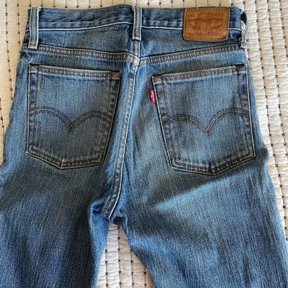 Vintage Levi's Blue Jeans Red Tag Women's Size 25